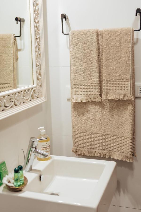 Suite 51 Luxury Home Pescara Kültér fotó